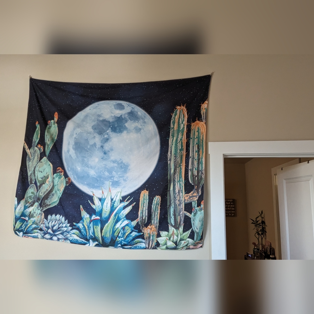 Moonlight cactus Tapestry